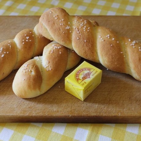 Csavart reggeli rúd