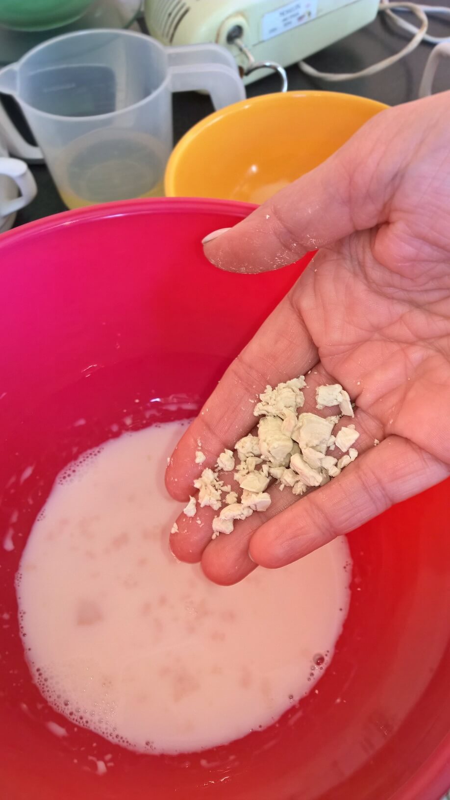 Spenótos mozzarellás csiga elkészítésének 2. lépése