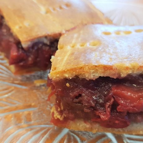 Meggyes pite