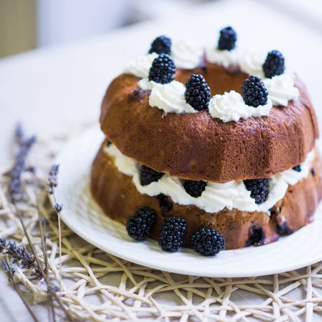 Töltött rum baba (baba au rhum)