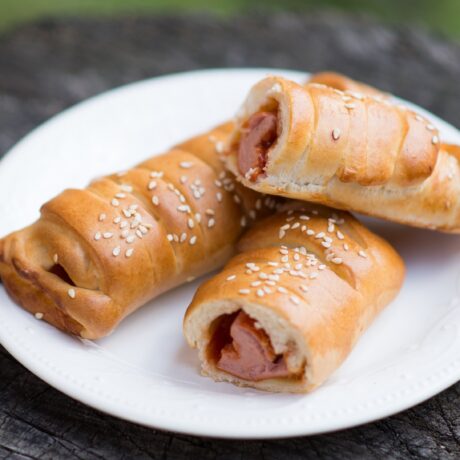 Hot-dog (virsli kelt tésztában)